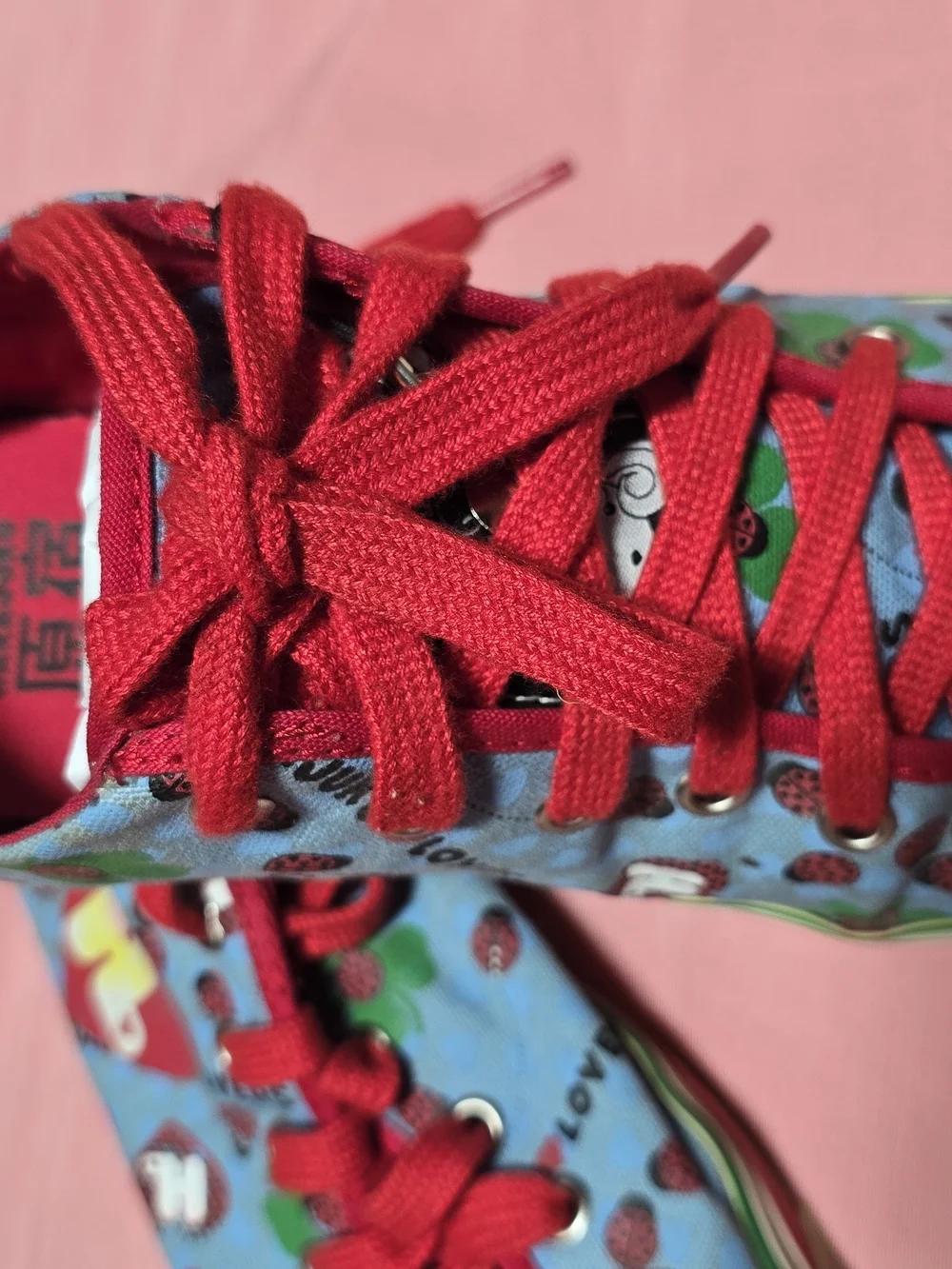 Harajuku Lovers Blue Printed Sneakers with Red Laces